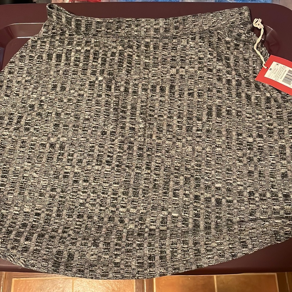 Grey skirt